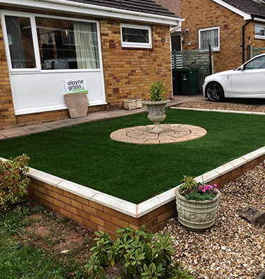 Front and back raised lawn area in Exmouth